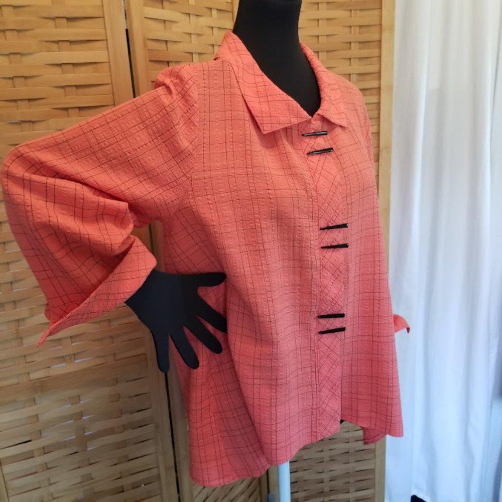 "Habitat"  Blouse M  Persimmon/Tangerine color